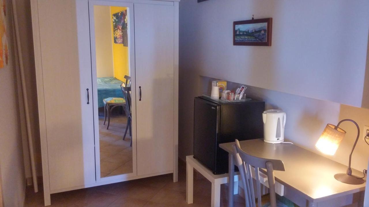 La Casa Del Melograno Bed & Breakfast Santa Venerina Bagian luar foto
